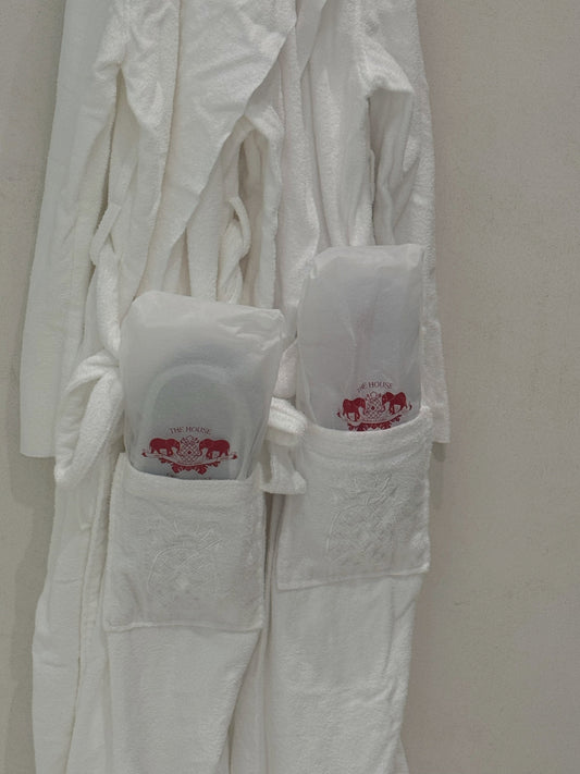The Little Luxury Guests Love: Why Disposable Slippers Matter